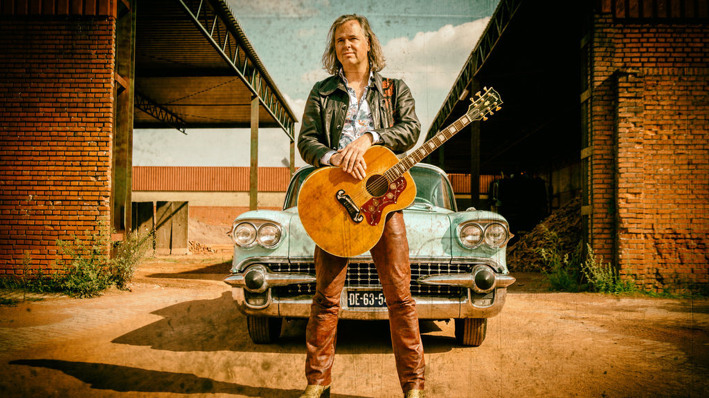 Nyhoff: Tribute to the King in Kampen